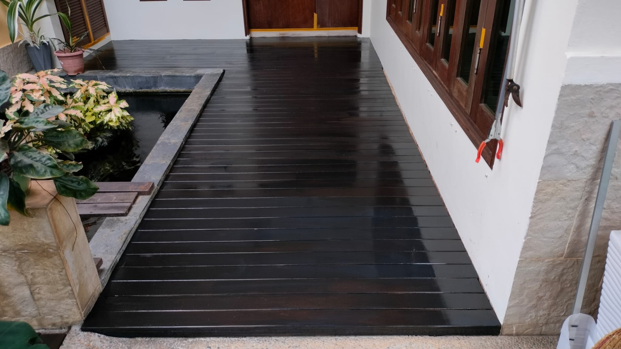 Balcony & Swimming Pool Area Decking Service